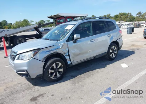 2017 Subaru Forester 2.5I Premium z USA, uszkodzony, nr VIN JF2SJAGC0HH573765